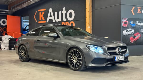 Mercedes-Benz E 220 d 4Matic A Coupé // Selenitgrau Metallic / Huippuvarusteet! //