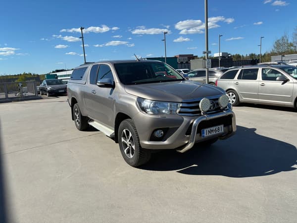 Toyota Hilux Extra Cab 2,4 D-4D 150 4WD Active