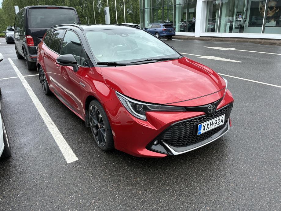 Toyota Corolla Touring Sports 2,0 Hybrid GR Sport