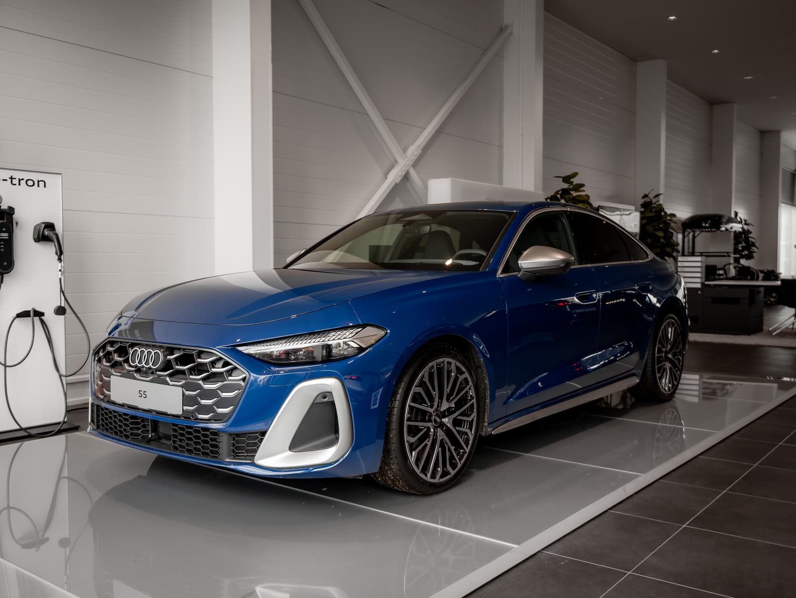 Audi S5