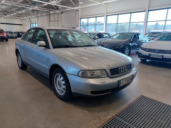 Audi A4 1,8 20V 4d