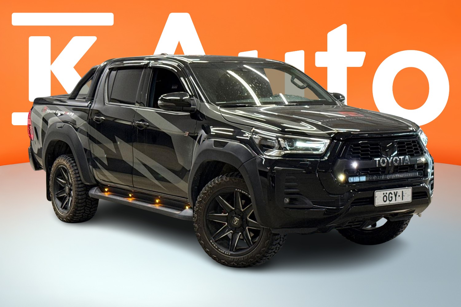 Toyota Hilux Double Cab 4WD 2,8D GR Sport | Tehdastakuu  28.7.2026 |