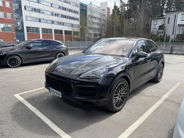 Porsche Cayenne E-Hybrid Coupé