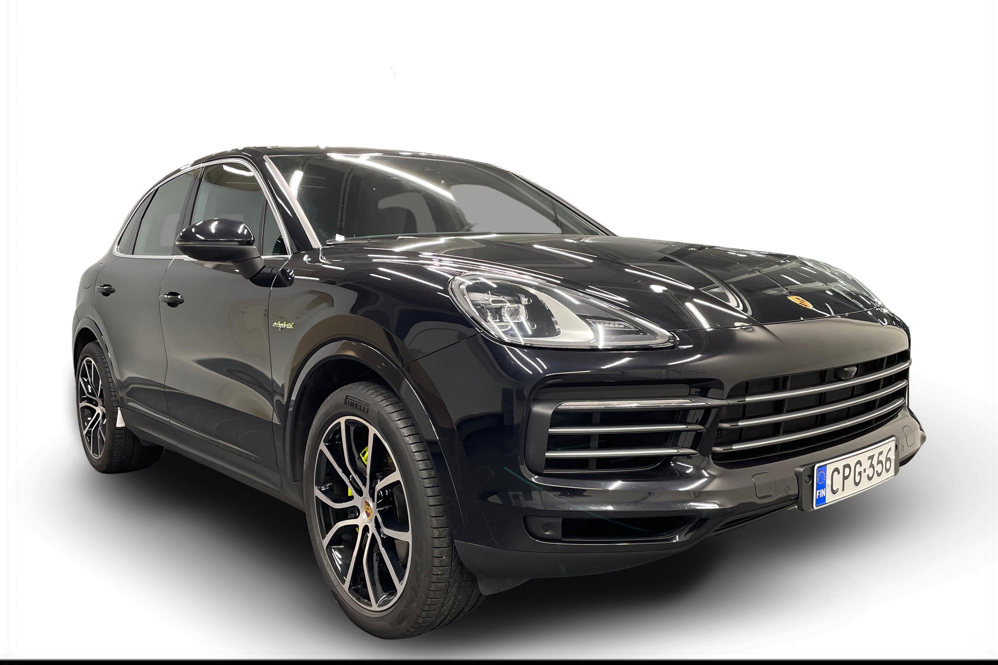 Porsche Cayenne E-Hybrid Advantage Package