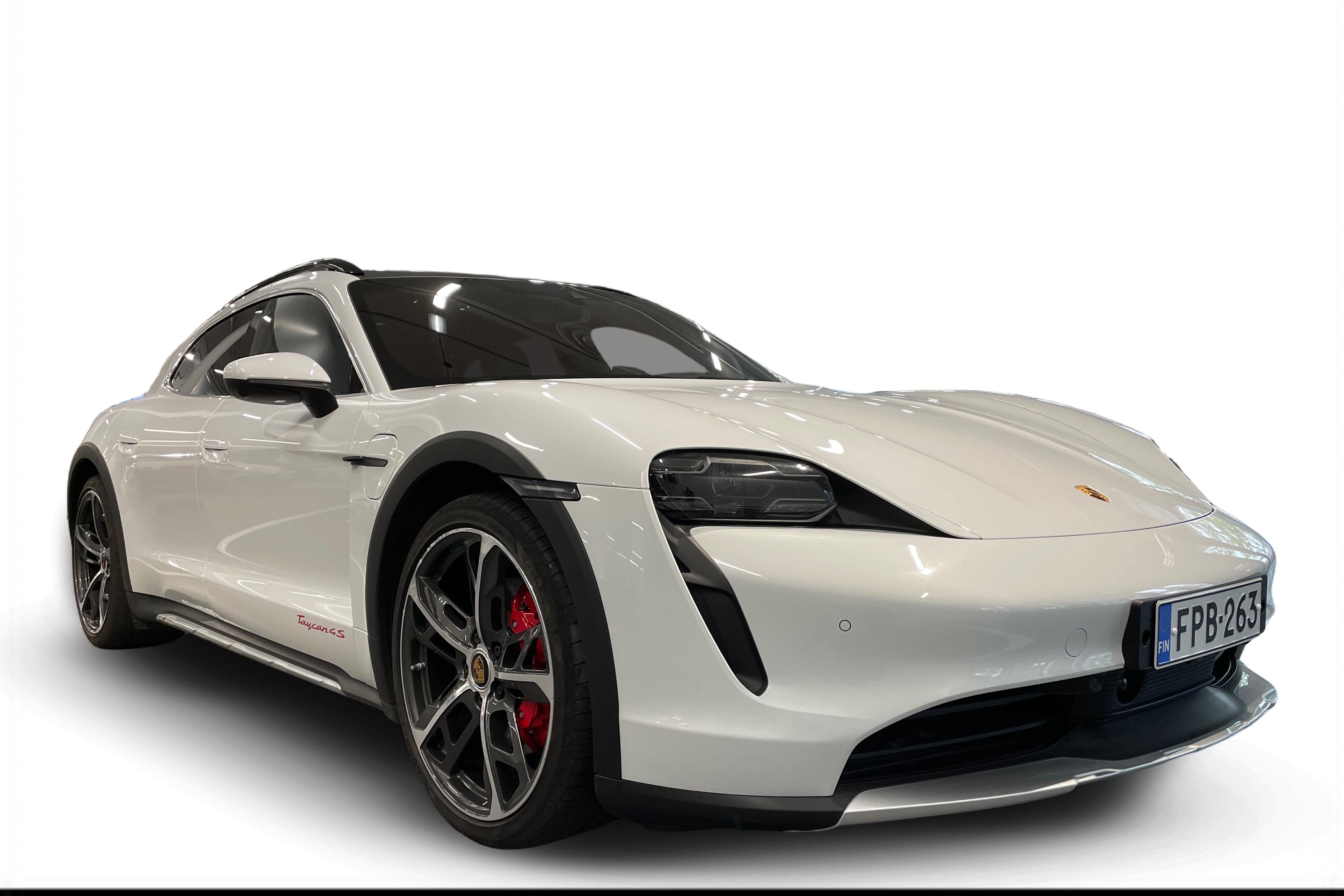 Porsche Taycan 4S Cross Turismo