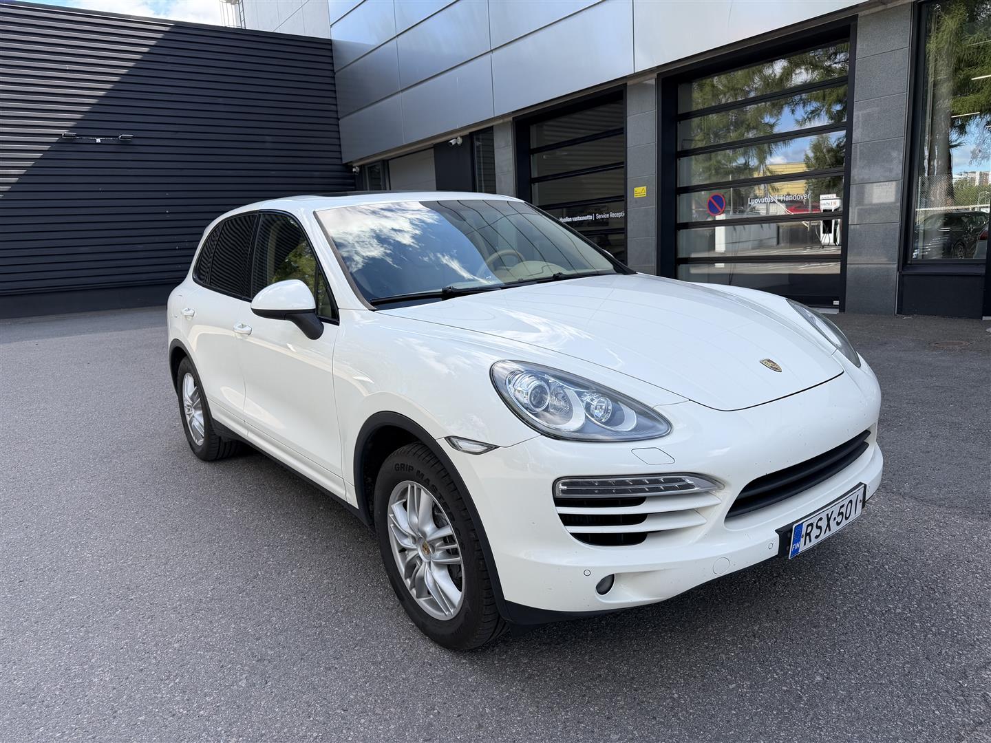 Porsche Cayenne CAYENNE DIESEL Farmari (AC) 4ov 2967cm3 A