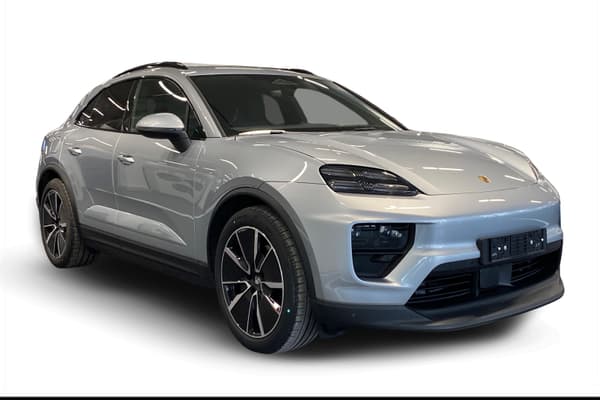 Porsche Macan 4 Advantage Package Plus | Korkotarjous 0,99 % + kulut